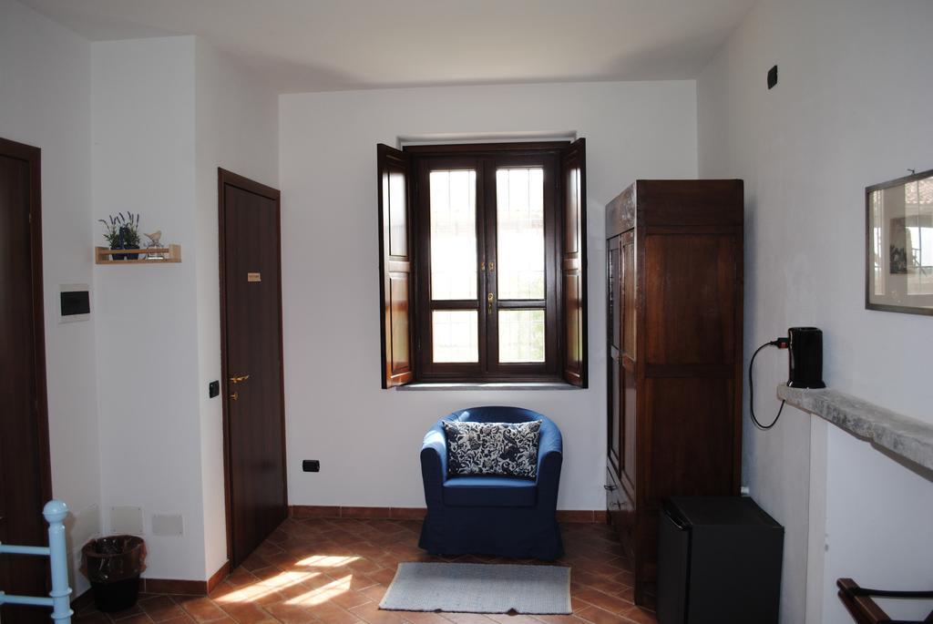 Agriturismo Cascina Mora Pavia Kamer foto