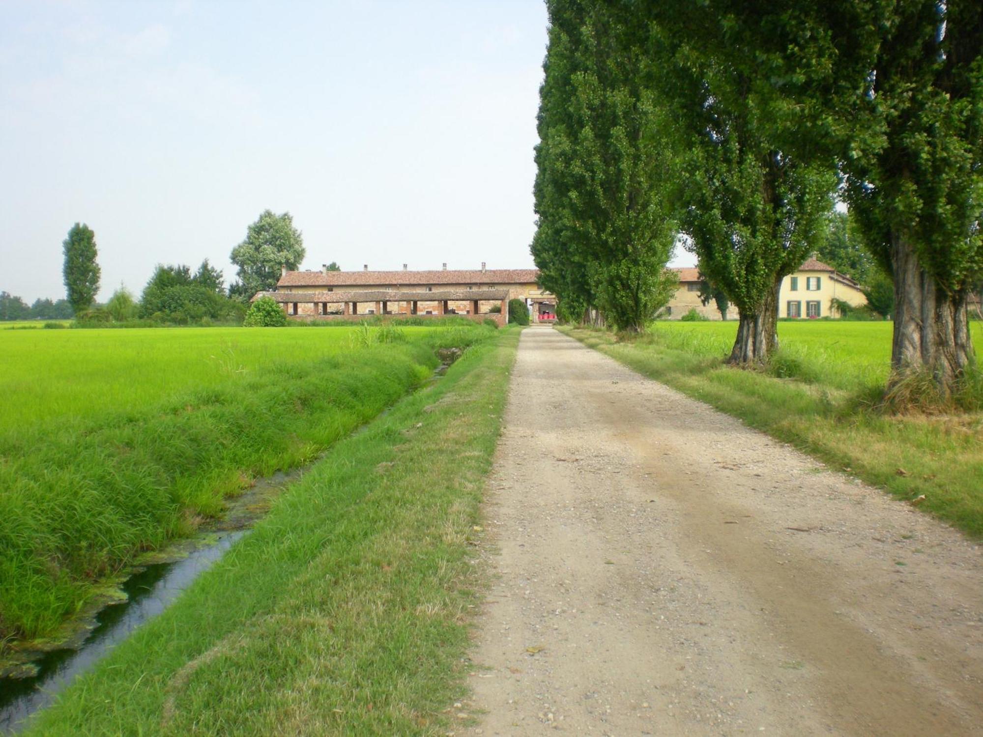 Agriturismo Cascina Mora Pavia Buitenkant foto